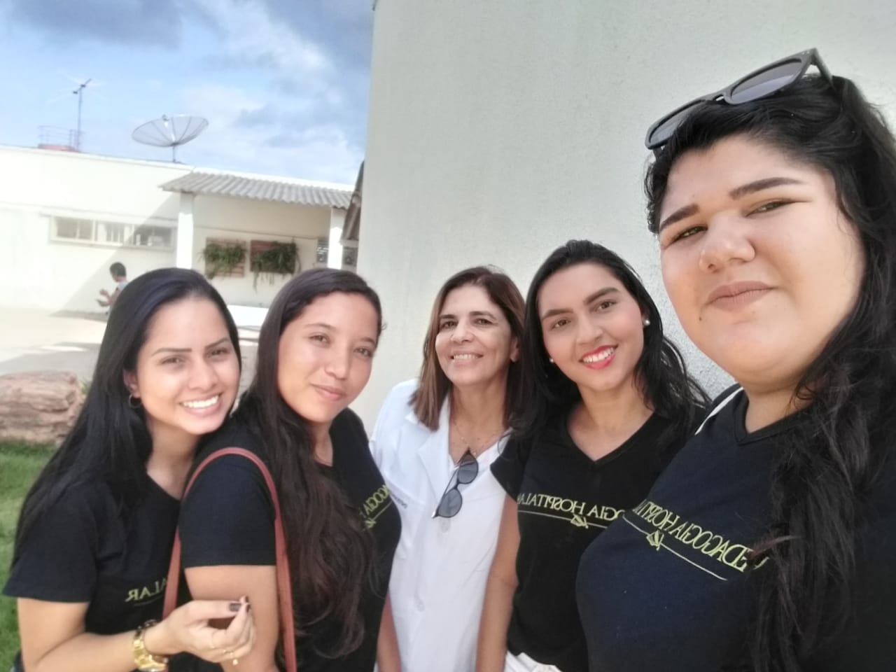 thumbnail_PHOTO-2019-12-13-20-12-20